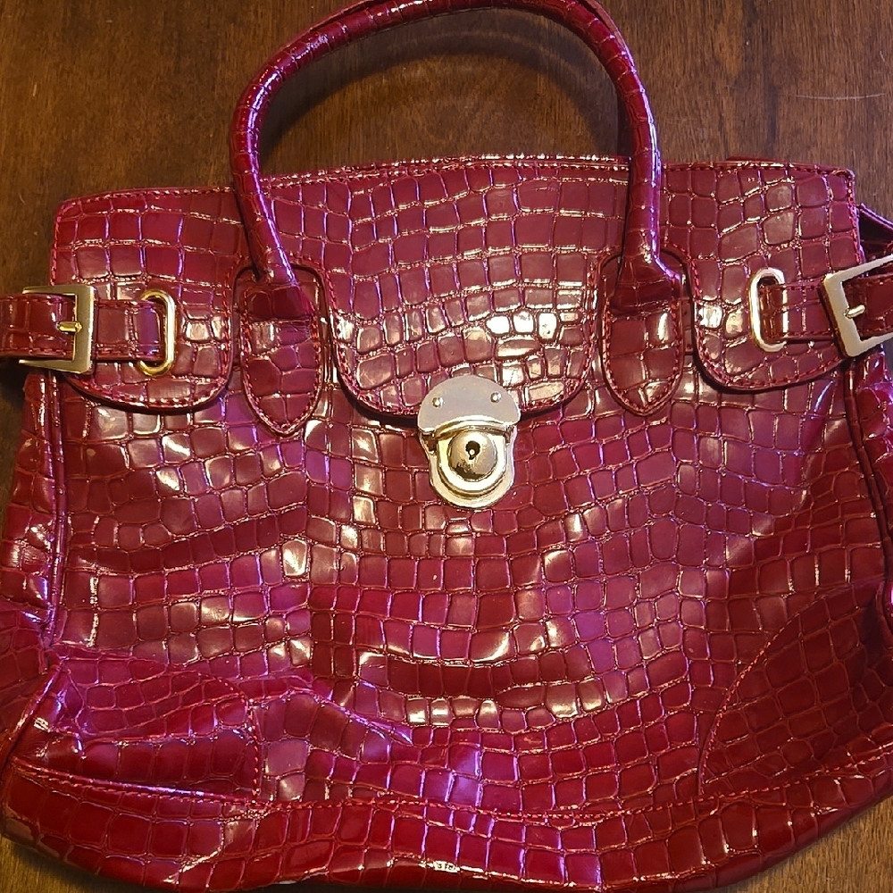 Elegant Burgundy Crocodile-Embossed Handbag